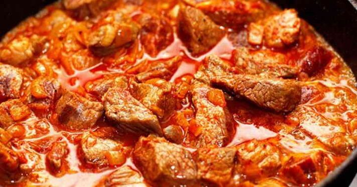 protein pəhrizində mal əti güveç